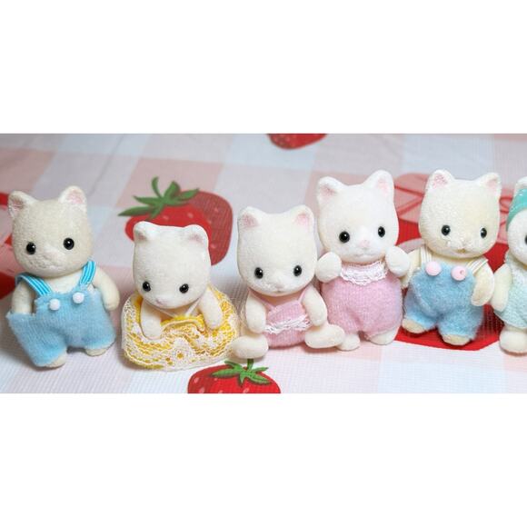 Vtg Sylvanian Families 10 Silk Cat Figures Baby Twins Kitten Calico Critters Lot - Picture 8 of 14